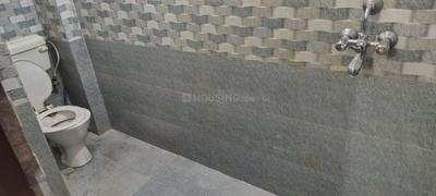 Bathroom Image of 600 Sq.ft 2 BHK Builder Floor for rent in Raja Park Jaipur for Rs. 13500