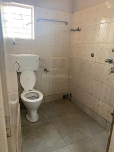 Bathroom Image of 950 Sq.ft 2 BHK Apartment / Flat for sale in Behala Kolkata for Rs. 3500000
