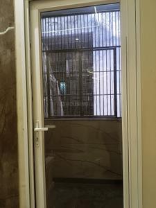 Bathroom Image of 900 Sq.ft 2 BHK Builder Floor for sale in Ashok Nagar New Delhi for Rs. 15500000