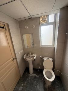 Bathroom Image of 1000 Sq.ft 3 BHK Apartment / Flat for rent in Oro Elements, Jankipuram Lucknow for Rs. 18500