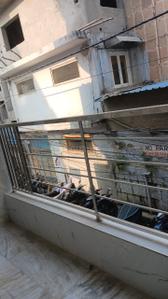 Balcony Image of 1100 Sq.ft 3 BHK Builder Floor for sale in Pandav Nagar New Delhi for Rs. 12000000