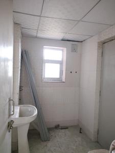 Common Bathroom Image of 2000 Sq.ft 3 BHK Apartment / Flat for sale in Sector 19 Dwarka New Delhi for Rs. 42500000