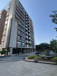 Image of 1820 Sq.ft 3 BHK Apartment / Flat for rent in Savya Skyz 2, Motera, Ahmedabad for Rs. 25000