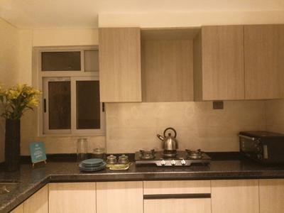 Kitchen Image of 700 Sq.ft 2 BHK Apartment / Flat for sale in Kenarc Premia Tower A, Chembur Mumbai for Rs. 18500000
