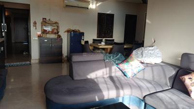 Living Room Image of 1200 Sq.ft 3 BHK Apartment / Flat for rent in Vastu Tower, Malad West Mumbai for Rs. 125000