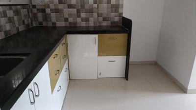 Kitchen Image of 550 Sq.ft 1 BHK Apartment / Flat for rent in Guardian Hill Shire Phase 1, Wagholi Pune for Rs. 15500