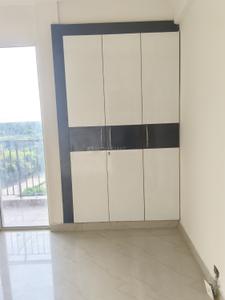 Bedroom Image of 1319 Sq.ft 3 BHK Apartment / Flat for rent in Jaypee Aman, Sector 151 Noida for Rs. 19999