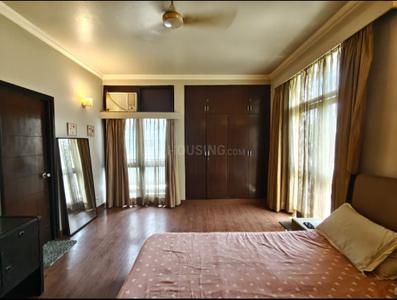 Bedroom Image of 2250 Sq.ft 2 BHK Builder Floor for rent in Hauz Khas New Delhi for Rs. 110000