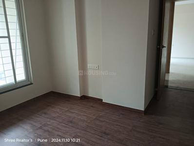 Bedroom Image of 1100 Sq.ft 2 BHK Apartment / Flat for sale in GK Daffodils Housing Society, Pimple Saudagar Pune for Rs. 10000000