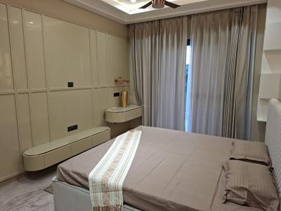 Bedroom Image of 3600 Sq.ft 4 BHK Builder Floor for sale in Janakpuri New Delhi for Rs. 82500000
