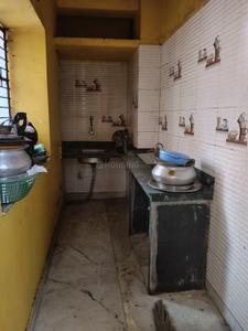 Kitchen Image of 984 Sq.ft 3 BHK Apartment / Flat for sale in Tangra Kolkata for Rs. 6500000