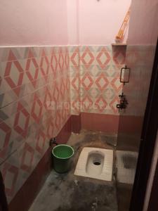 Bathroom Image of 150 Sq.ft 1 RK Independent House for rent in Dayal Bagh Agra for Rs. 7000