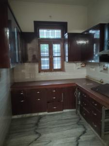 Kitchen Image of 2000 Sq.ft 2 BHK Builder Floor for rent in Vrindavan Yojana Lucknow for Rs. 16000