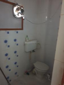 Bathroom Image of 950 Sq.ft 2 BHK Apartment / Flat for sale in Husainganj Lucknow for Rs. 3500000