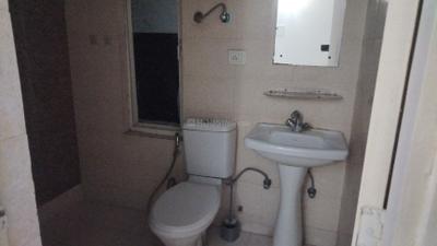Bathroom Image of 580 Sq.ft 1 BHK Apartment / Flat for rent in Habitech Panchtatva Phase 1, Noida Extension Greater Noida for Rs. 19000
