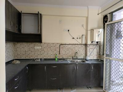 Kitchen Image of 1285 Sq.ft 3 BHK Apartment / Flat for rent in Amrapali Pan Oasis, Sector 70 Noida for Rs. 35000