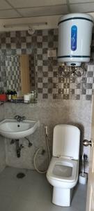 Bathroom Image of 1900 Sq.ft 2 BHK Independent House for rent in Sector 20 Noida for Rs. 33000