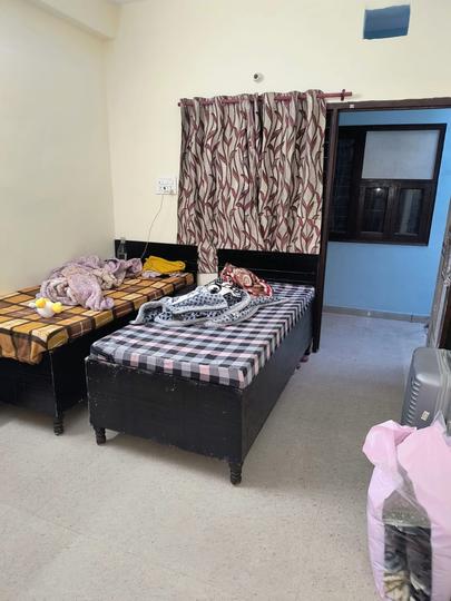 Balaji PG Bedroom 1