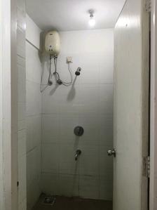 Common Bathroom Image of 584 Sq.ft 1 BHK Apartment / Flat for sale in Lodha Casa Bella, Usarghar Thane for Rs. 2875000