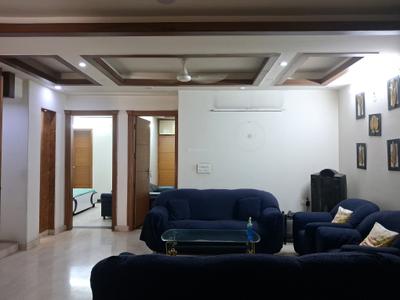 Living Room Image of 1530 Sq.ft 3 BHK Builder Floor for sale in Paschim Vihar New Delhi for Rs. 23500000