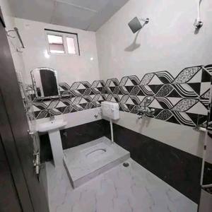 Bathroom Image of 900 Sq.ft 2 BHK Independent House for sale in Madhu Nagar Agra for Rs. 2700000