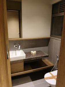 Common Bathroom Image of 2253 Sq.ft 3.5 BHK Apartment / Flat for sale in Godrej Garden City, Chandkheda Ahmedabad for Rs. 12000000