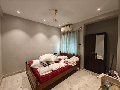 Bedroom Image of 1750 Sq.ft 4 BHK Apartment / Flat for sale in New Alipore Kolkata for Rs. 13000000