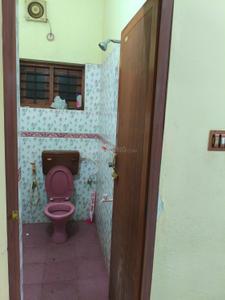 Bathroom Image of 1500 Sq.ft 3 BHK Independent House for rent in Pangodu Thiruvananthapuram for Rs. 6500
