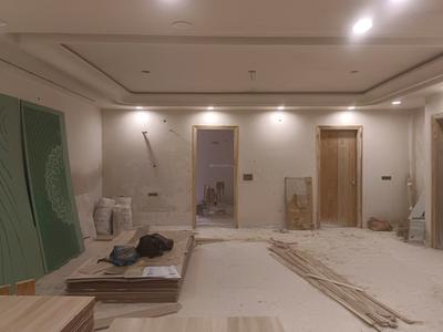 Living Room Image of 2025 Sq.ft 4 BHK Apartment / Flat for sale in Sector 24 Rohini New Delhi for Rs. 15500000