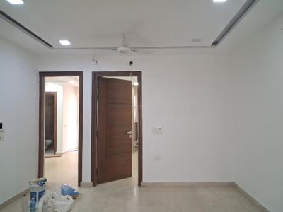 Living Room Image of 1600 Sq.ft 3 BHK Builder Floor for rent in Rajouri Garden New Delhi for Rs. 40000