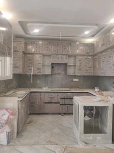 Kitchen Image of 2200 Sq.ft 3 BHK Builder Floor for sale in Sector 31 Faridabad for Rs. 17000000