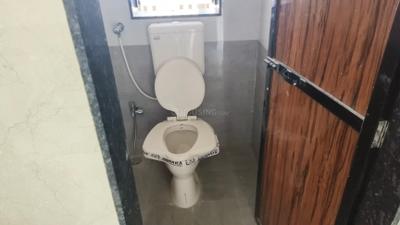 Bathroom Image of 338 Sq.ft 1 BHK Apartment / Flat for rent in Jogeshwari West Mumbai for Rs. 32000