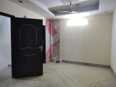 Living Room Image of 1250 Sq.ft 3 BHK Apartment / Flat for rent in Chhattarpur New Delhi for Rs. 30000
