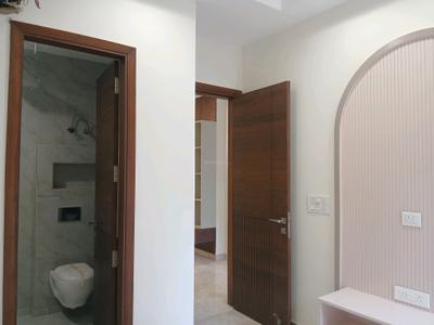 Bedroom Image of 1530 Sq.ft 3 BHK Builder Floor for sale in Paschim Vihar New Delhi for Rs. 28000000