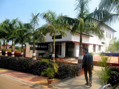 Image of 326 Sq.ft 1 RK Apartment / Flat for sale in Gokanirmitee Gold Valley Central Park Phase 1 Part 1, Jalgaon, Dapoli for Rs. 1200000