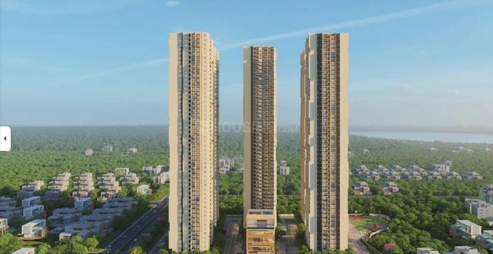 Candeur Crescent Main Image 1