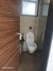 Bathroom Image of 1300 Sq.ft 3 BHK Apartment / Flat for rent in Vishal Leela Heights, Wakad Pune for Rs. 36500