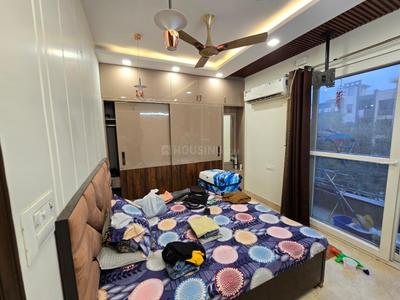Bedroom Image of 450 Sq.ft 1 BHK Builder Floor for rent in Rajouri Garden New Delhi for Rs. 25000