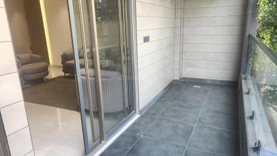 Balcony Image of 2300 Sq.ft 4 BHK Builder Floor for sale in Mayfield Garden Luxury Floors, Mayfield Garden Gurgaon for Rs. 37000000