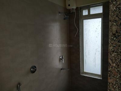 Common Bathroom Image of 1050 Sq.ft 3 BHK Apartment / Flat for sale in Parinee Adney, Dahisar West Mumbai for Rs. 25000000