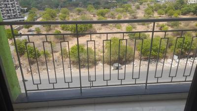 Balcony Image of 650 Sq.ft 1 BHK Apartment / Flat for rent in Vascon Citron, Wagholi Pune for Rs. 15000