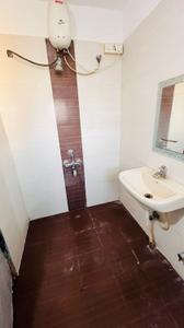 Bathroom Image of 920 Sq.ft 2 BHK Apartment / Flat for rent in Ajit Blue Berry, Kharadi Pune for Rs. 40000
