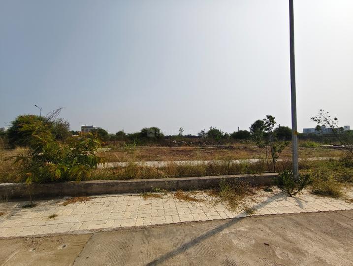 Aarone County Walk Plots Main Image 1