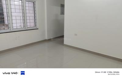 Bedroom Image of 856 Sq.ft 2 BHK Apartment / Flat for rent in Sholinganallur Chennai for Rs. 25000