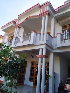 Building Image of 2150 Sq.ft 3 BHK Villa for rent in Taramandal Gorakhpur for Rs. 12000