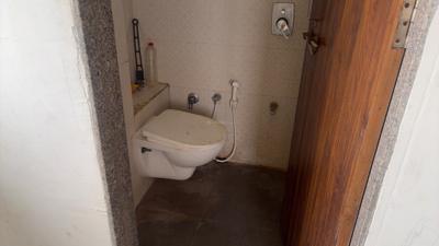 Bathroom Image of 365 Sq.ft 1 BHK Apartment / Flat for rent in United Enclave, Vatva Ahmedabad for Rs. 10000