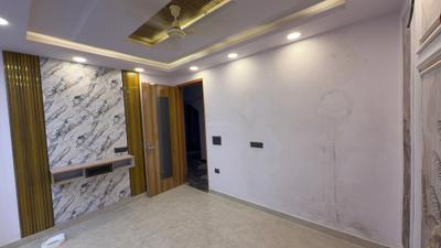 Living Room Image of 650 Sq.ft 2 BHK Builder Floor for sale in Govindpuri New Delhi for Rs. 4000000