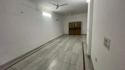 Living Room Image of 2000 Sq.ft 2 BHK Builder Floor for rent in Sector 23A Gurgaon for Rs. 47000
