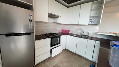 Kitchen Image of 2105 Sq.ft 3 BHK Apartment / Flat for rent in Supertech Supernova, Sector 94 Noida for Rs. 70000