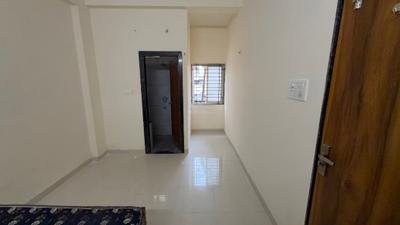 Bedroom Image of 500 Sq.ft 1 BHK Apartment / Flat for rent in Mahalakshmi Nagar Indore for Rs. 16000